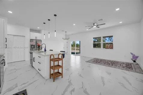 1109 Edgewood Street E Lehigh Acres FL 33974