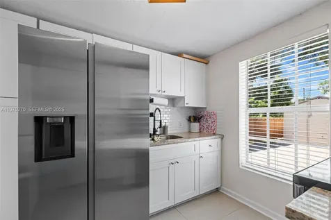 3151 NW 59th Street Miami FL 33142