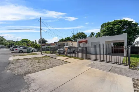 3151 NW 59th Street Miami FL 33142