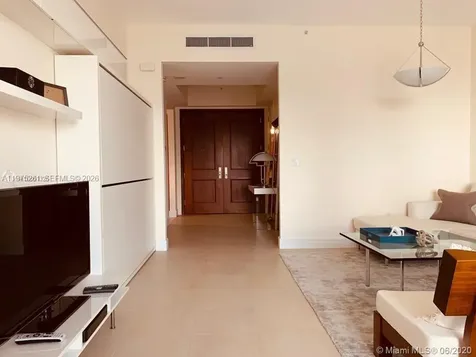 1425 Brickell Avenue Miami FL 33131