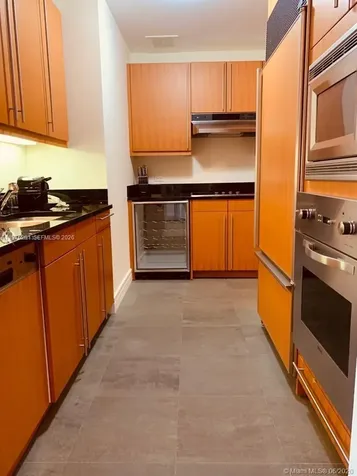1425 Brickell Avenue Miami FL 33131