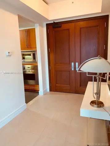 1425 Brickell Avenue Miami FL 33131