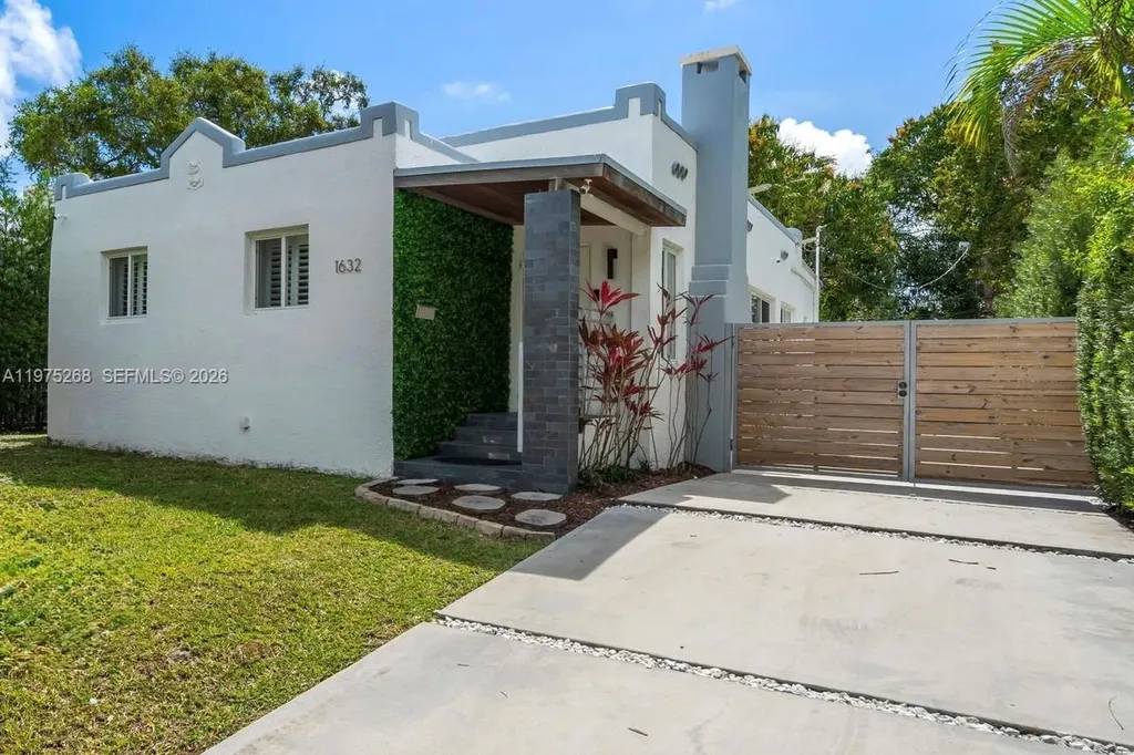 1632 SW 12th Street Miami FL 33135