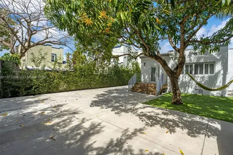 1632 SW 12th Street Miami FL 33135
