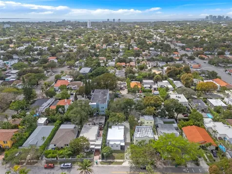 1632 SW 12th Street Miami FL 33135