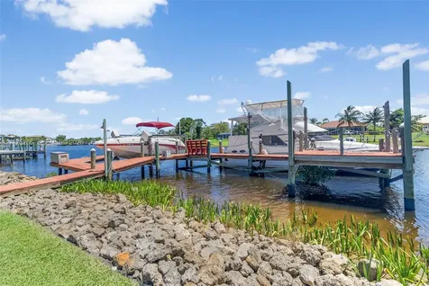 2674 SE Erickson Drive Port St. Lucie FL 34984