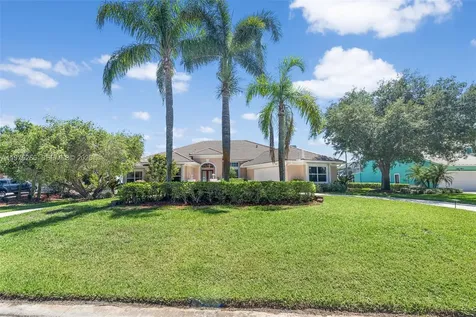 2674 SE Erickson Drive Port St. Lucie FL 34984