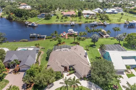 2674 SE Erickson Drive Port St. Lucie FL 34984