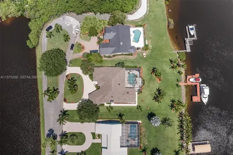 2674 SE Erickson Drive Port St. Lucie FL 34984