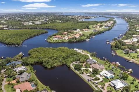 2674 SE Erickson Drive Port St. Lucie FL 34984