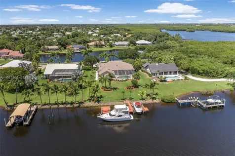 2674 SE Erickson Drive Port St. Lucie FL 34984