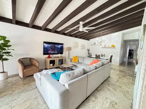 6937 SW 115th Place Miami FL 33173