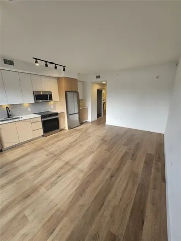 1650 NE 124th Street North Miami FL 33181