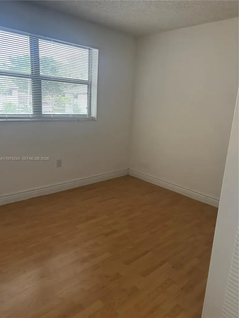 9964 Nob Hill Place Sunrise FL 33351