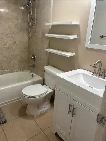 9964 Nob Hill Place Sunrise FL 33351