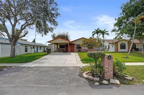 215 NW 12th Court Dania Beach FL 33004