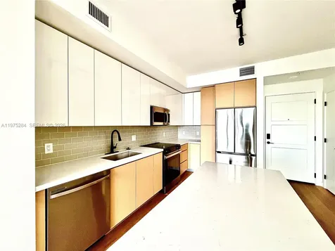 1650 NE 124th Street North Miami FL 33181