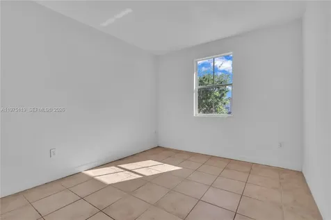 27463 SW 137th Court Homestead FL 33032