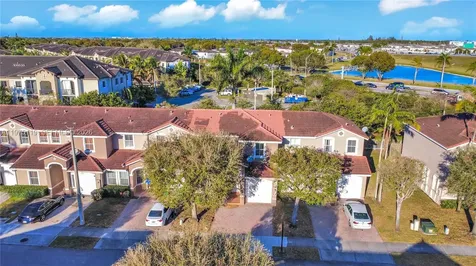 27463 SW 137th Court Homestead FL 33032