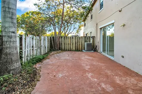 27463 SW 137th Court Homestead FL 33032