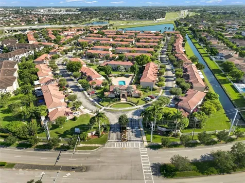 27463 SW 137th Court Homestead FL 33032