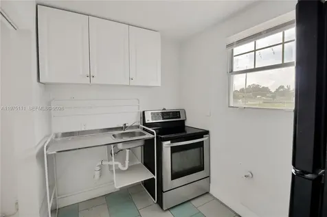 1160 W 26 Th Court Riviera Beach FL 33404