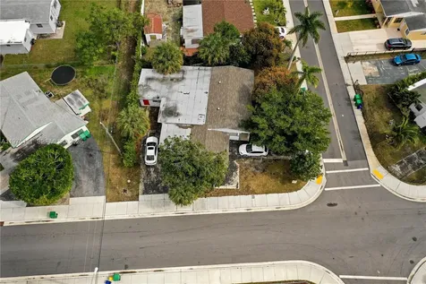 1160 W 26 Th Court Riviera Beach FL 33404