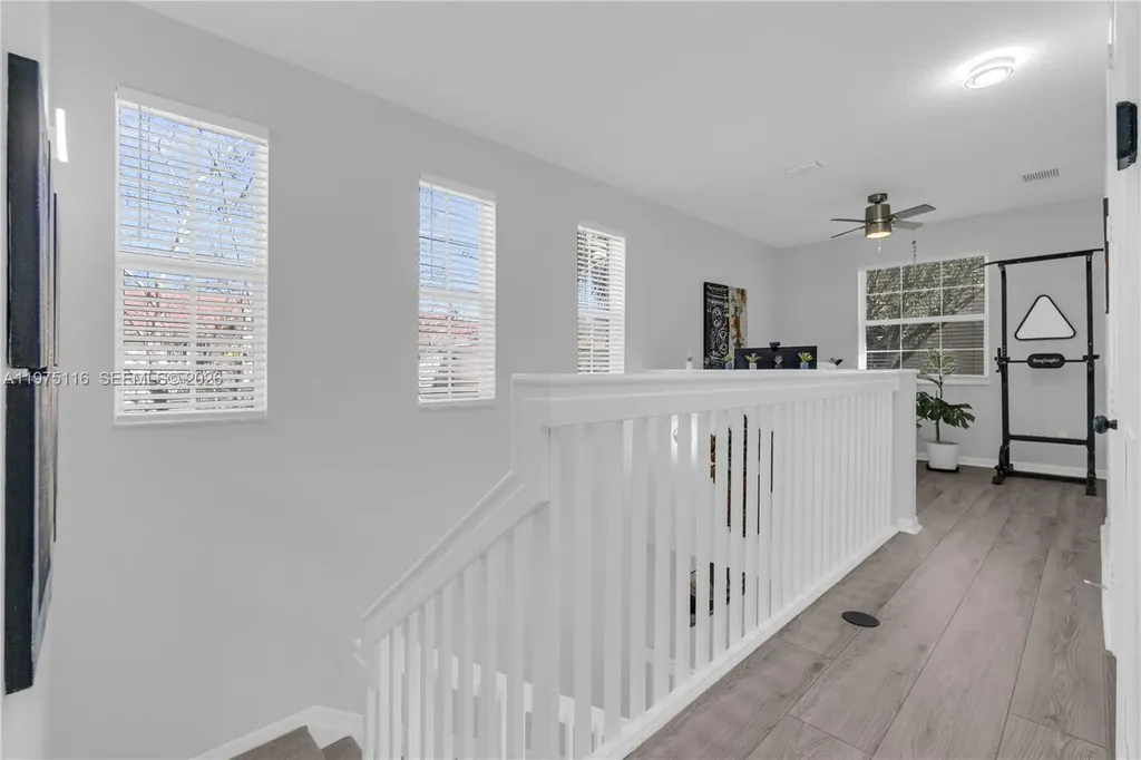 1019 W Longport Circle Delray Beach FL 33444