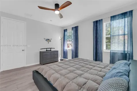 1019 W Longport Circle Delray Beach FL 33444