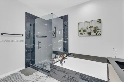 1019 W Longport Circle Delray Beach FL 33444