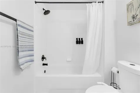 1019 W Longport Circle Delray Beach FL 33444