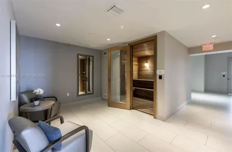 5225 NW 85th Avenue Doral FL 33160