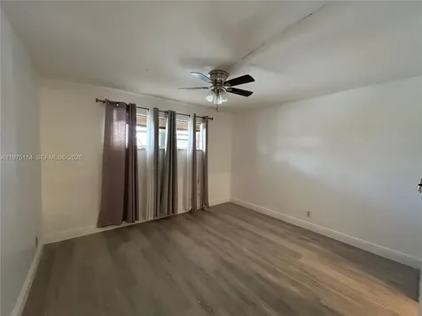 8962 S Hollybrook Boulevard Pembroke Pines FL 33025