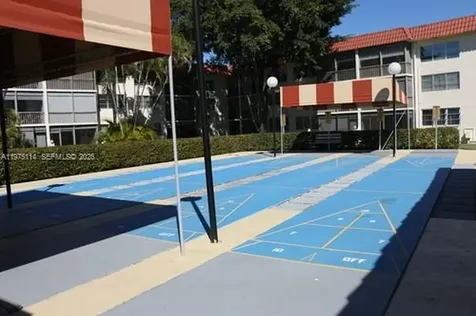 8962 S Hollybrook Boulevard Pembroke Pines FL 33025
