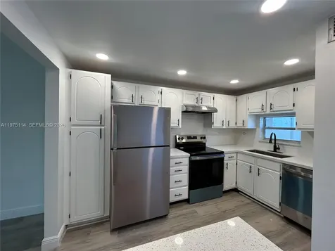 8962 S Hollybrook Boulevard Pembroke Pines FL 33025