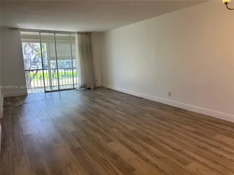 8962 S Hollybrook Boulevard Pembroke Pines FL 33025