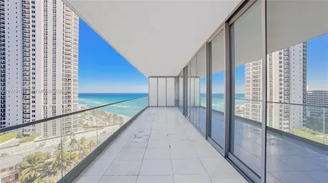18975 Collins Avenue Sunny Isles Beach FL 33160