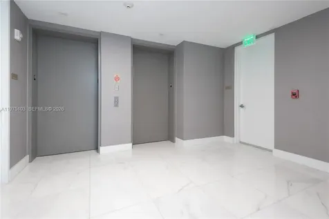 18975 Collins Avenue Sunny Isles Beach FL 33160