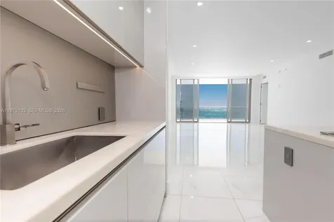 18975 Collins Avenue Sunny Isles Beach FL 33160