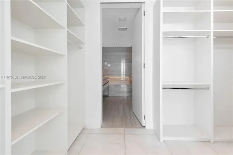 18975 Collins Avenue Sunny Isles Beach FL 33160