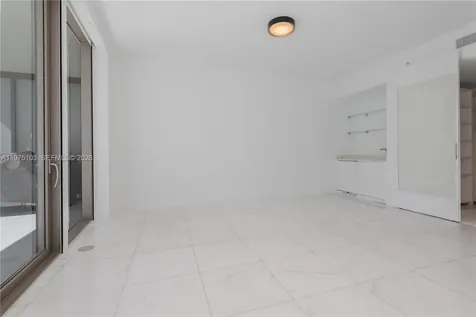 18975 Collins Avenue Sunny Isles Beach FL 33160