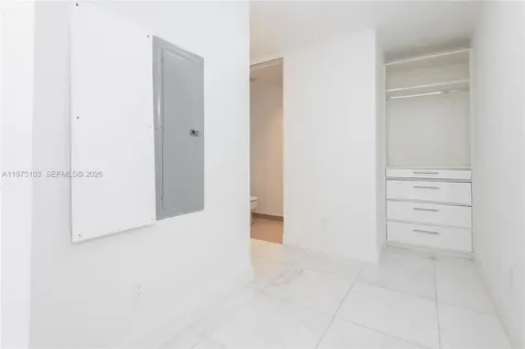 18975 Collins Avenue Sunny Isles Beach FL 33160