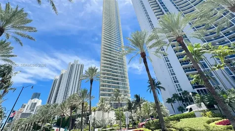 18975 Collins Avenue Sunny Isles Beach FL 33160