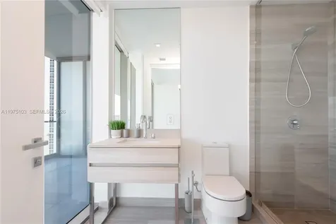 18975 Collins Avenue Sunny Isles Beach FL 33160