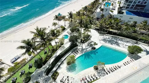 18975 Collins Avenue Sunny Isles Beach FL 33160