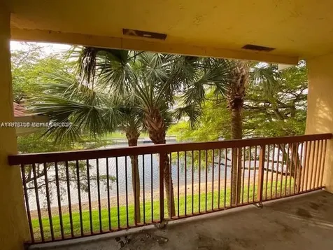 7630 Westwood Drive Tamarac FL 33321