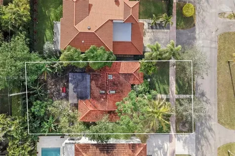 122 Camilo Avenue Coral Gables FL 33134