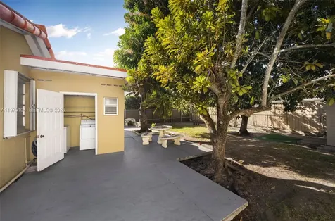 2367 SW 23rd Terrace Miami FL 33145