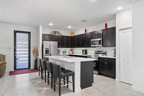 160 SE 23rd Terrace Homestead FL 33033