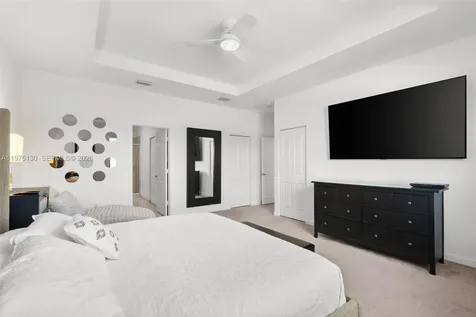 160 SE 23rd Terrace Homestead FL 33033
